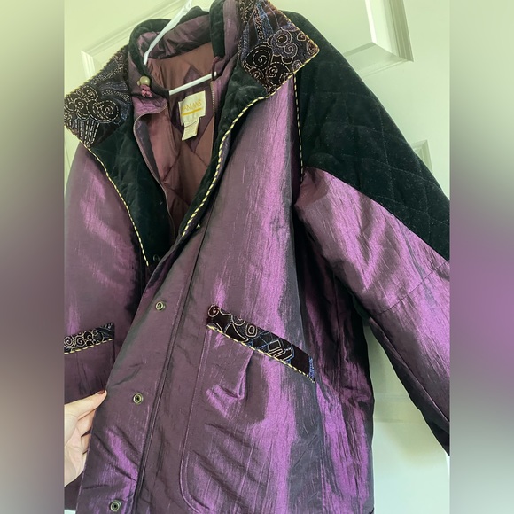 Vintage Purple & Black Coat - Picture 3 of 8